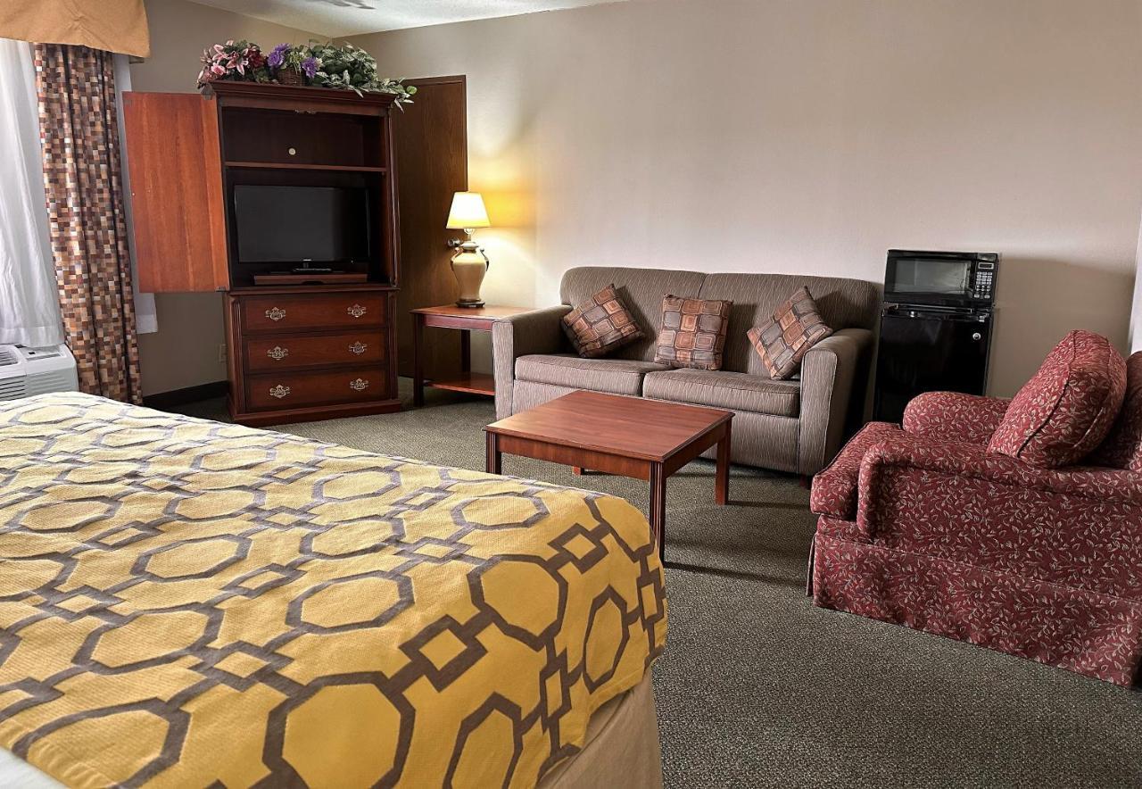 Baymont By Wyndham Corydon Hotel Exterior foto